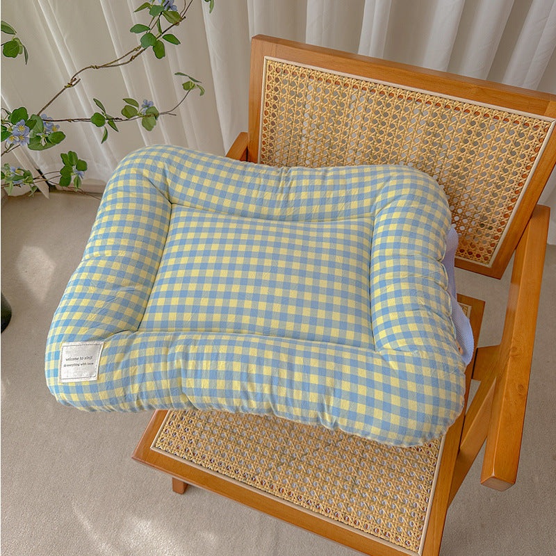 L Yellow-blue All-Season Pet Bed – Soft Washable Dog & Cat Lat with CoLfortable Cushion – WarL Winter Padding for SLall to Large Pets