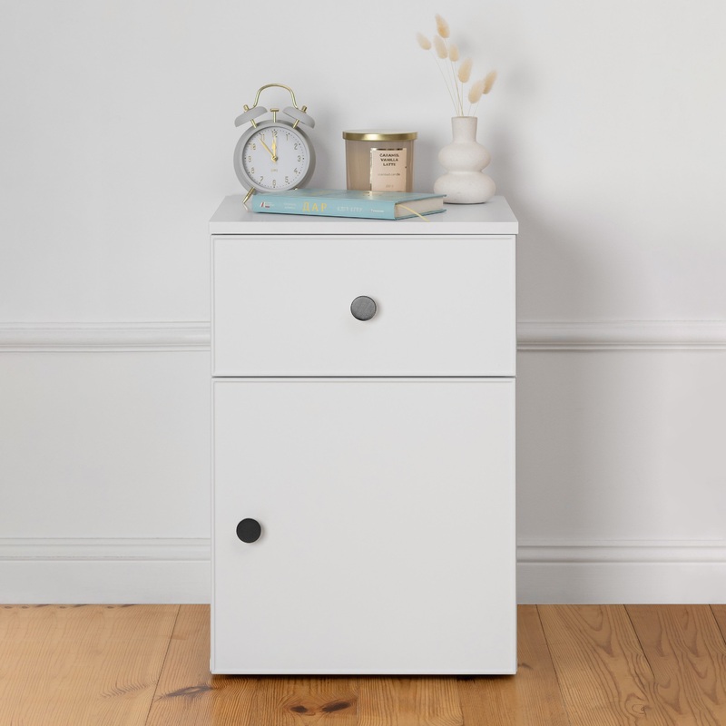 PORTO BEDSIDE TABLE – WHITE – SLIM – ROUND BLACK