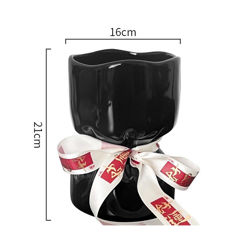 Artisan Handcrafted Ceramic Vase – Minimalist Home Decor with Stable Base(black)