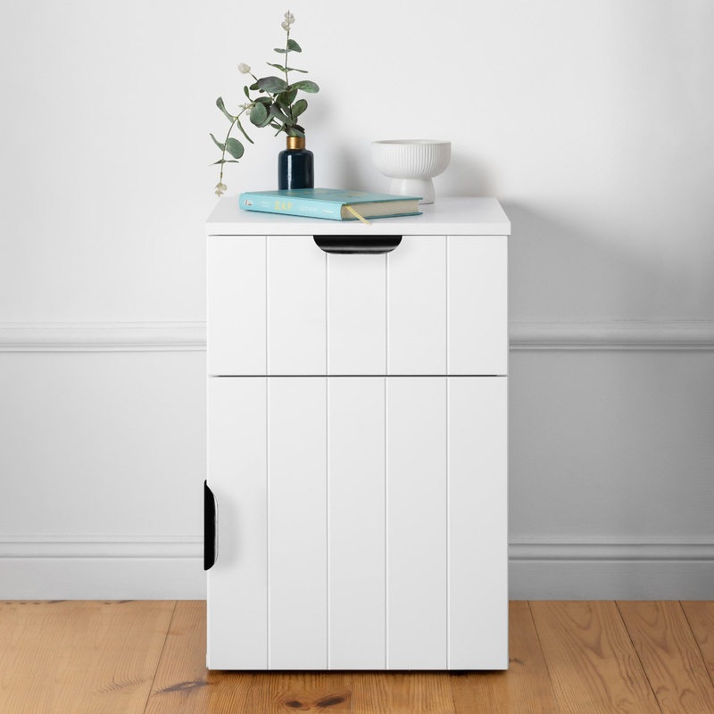 PORTO BEDSIDE TABLE – WHITE – VJ PANEL – PULL BLACK