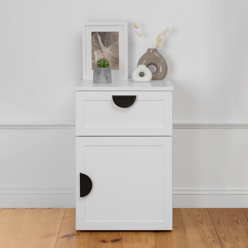 PORTO BEDSIDE TABLE – WHITE – HAMPTONS – HALF MOON BLACK