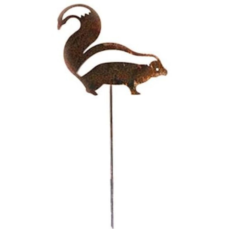 Village Wrought Iron RGS-250 Skunk Rusted Garden Stake
